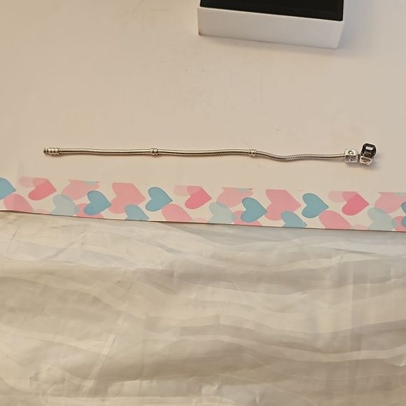 Authentic Pandora clasp charm bracelet. Size 7.5" Box and bag included🙏🙌OBO👍 - Picture 12 of 14